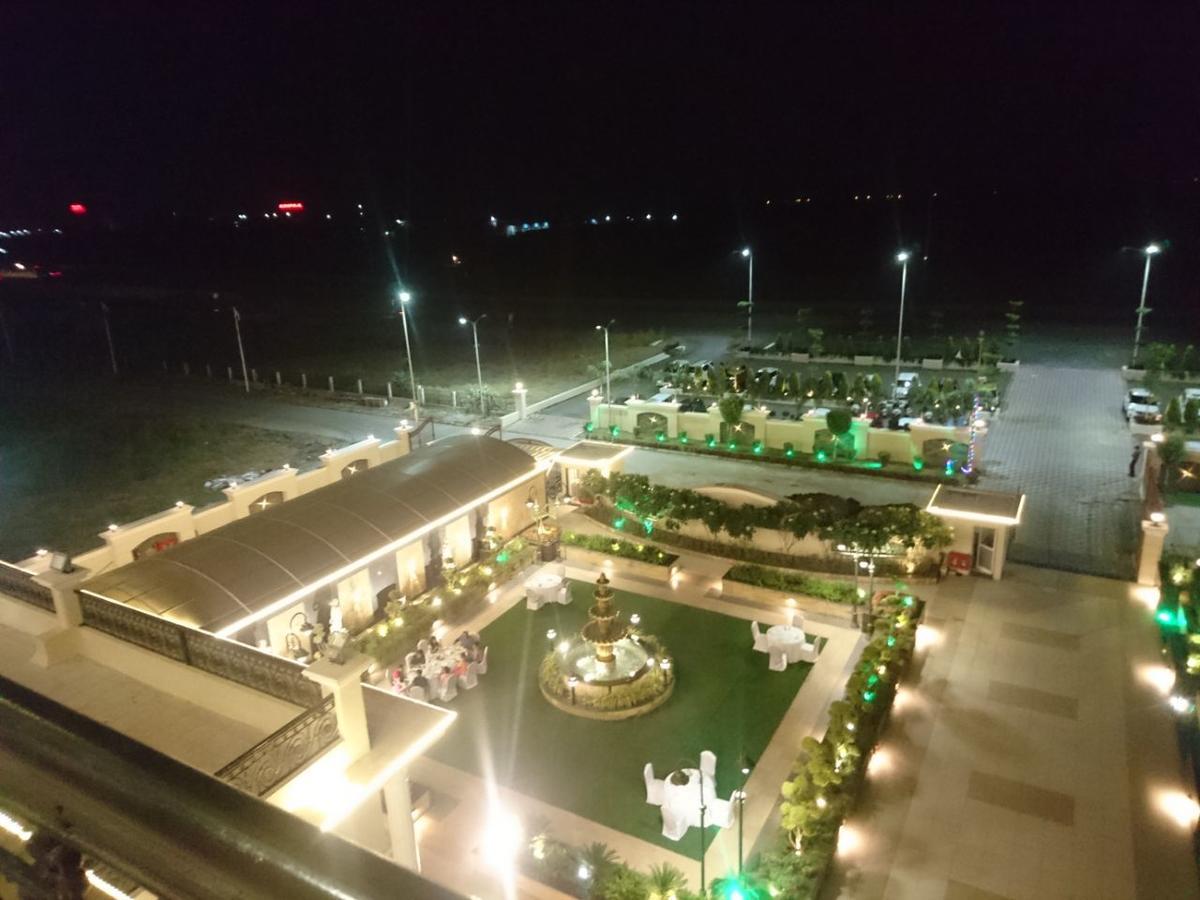 Regenta Central Индаур Экстерьер фото